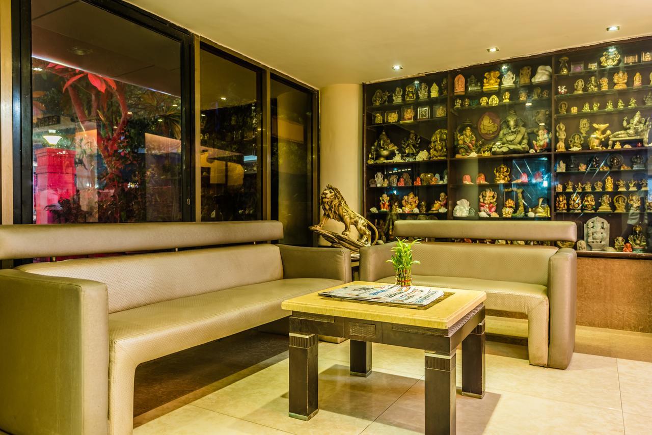 Hotel Panchratna Panvel Buitenkant foto