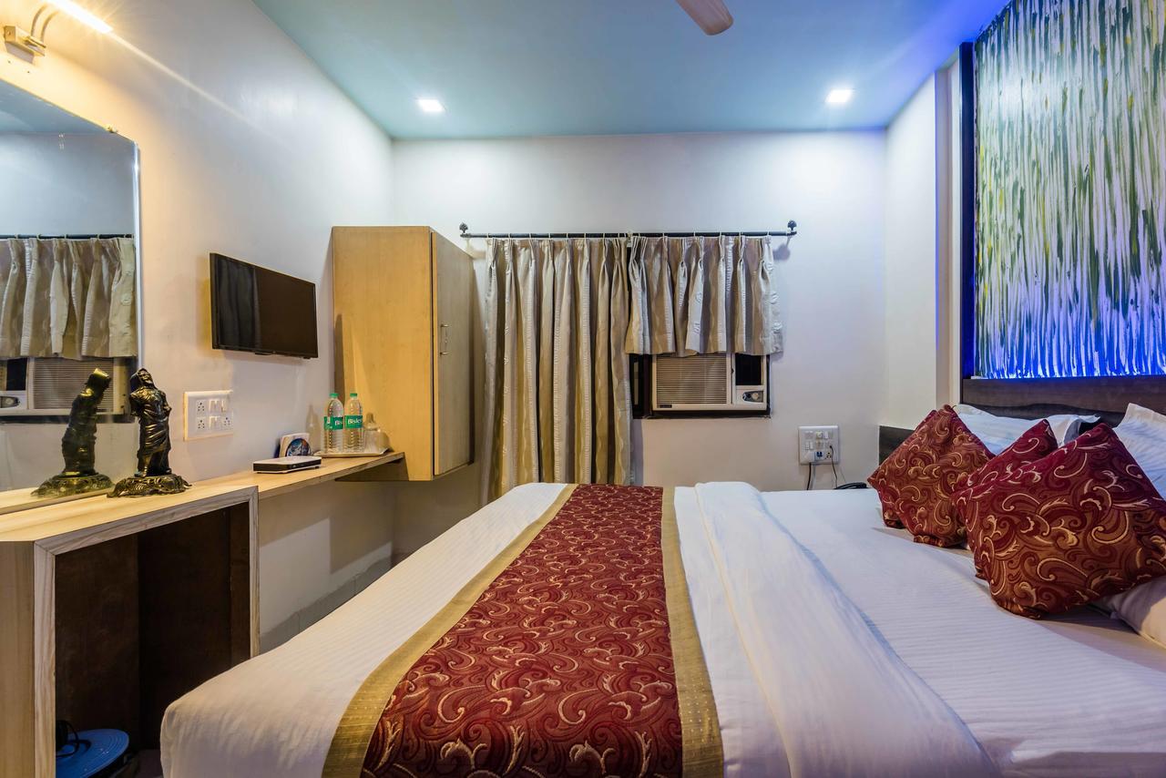 Hotel Panchratna Panvel Buitenkant foto